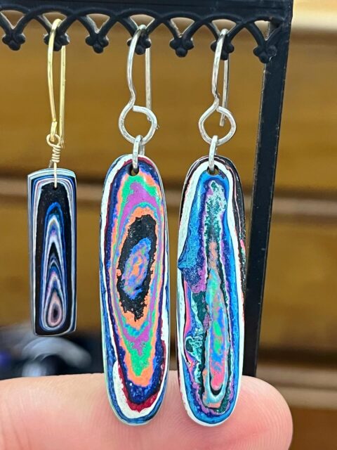 πππ
Thatβs one funky pair of FUNKITE earrings right there! Love all those groovy colors together.
DM me if youβd would like a pair of this RARE repurposed material. I can tell you all about the story behind it.π
#funkiteearrings #funkite #repurposedjewelry #forditeearrings #zacharybloomjewelry