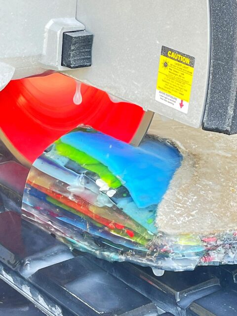 🏄‍♂️🏄‍♀️🏄
Slicin’ N Dicin’ up some juicy SURFITE today. This leftover surfboard resin is gonna make incredibly vibrant jewelry. 
As always, stay tuned!😜
#surfite #surfiterough #onepairofhands #glassingsurfboards #zacharybloomjewelry