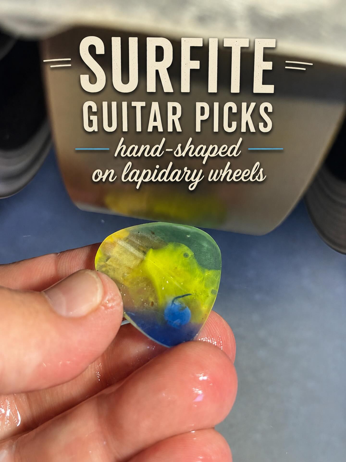 πββοΈππΈ
When I say hand-shaped, this is what I mean. As a traditional lapidary artist (gemstone cutter), I use my lapidary wheels to hand-shape many of my SURFITE DESIGNS. These wheels are encrusted with diamonds and so they can shape just about any material and the wheels work very well for recycled surfboard resin.π
#surfite #guitarpicks #surfresin #zacharybloomdesigns #resinguitarpick