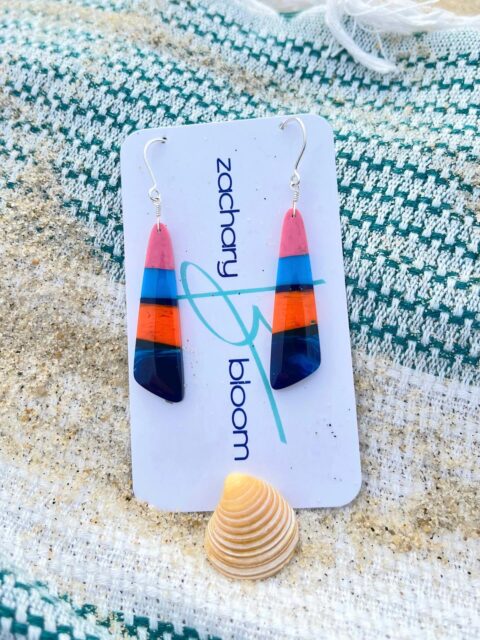 🧡💙🧡
NY KNICKS 2026 CHAMPIONS EDITION SURFITE EARRINGS…
DM for details.
🏄🏄♀️🏄♂️
#surfite #surfiteearrings #nyknicks4life #surfboardresin #zacharybloomjewelry
