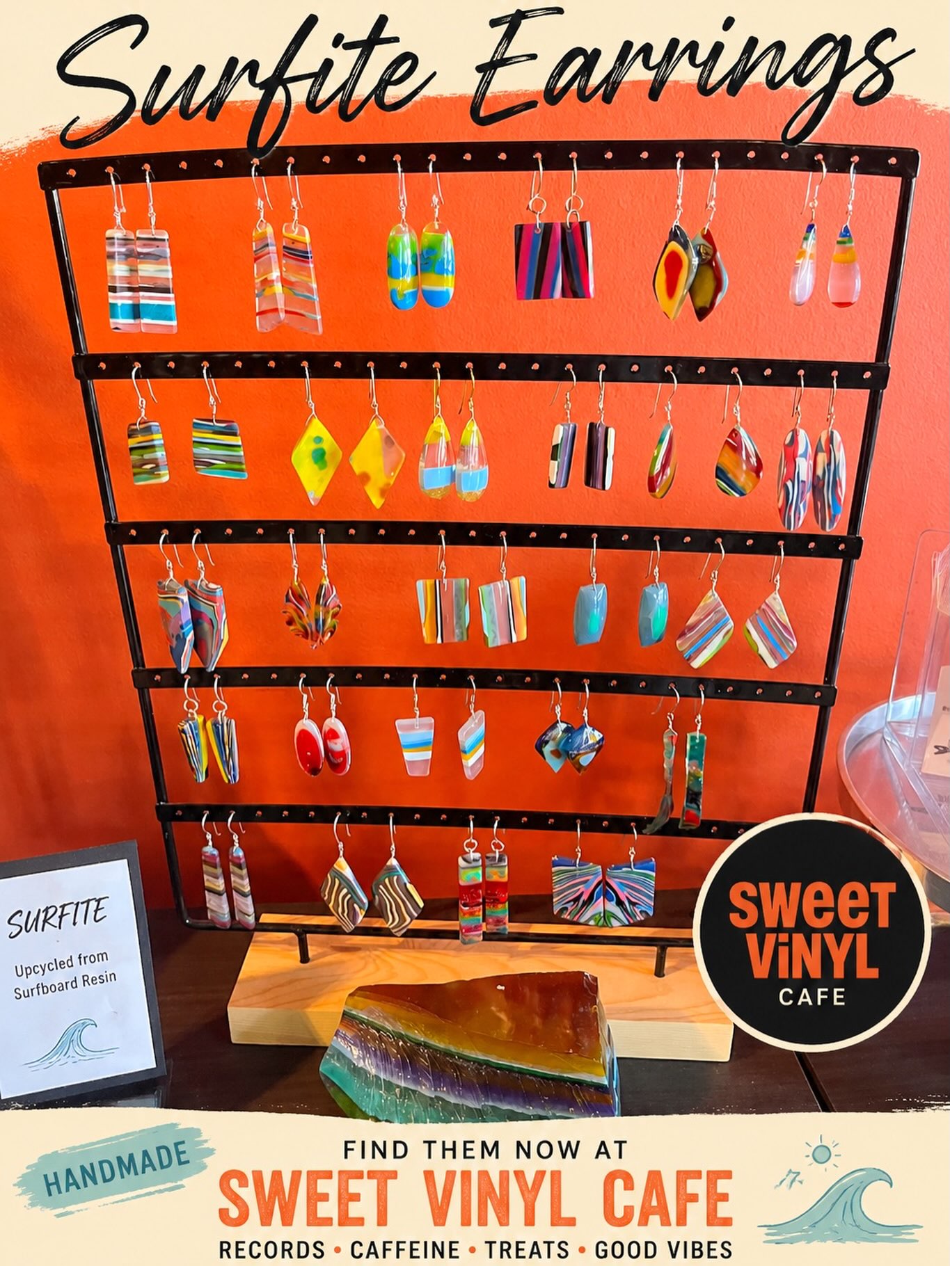 πββοΈππββοΈ
Just re-stocked a fresh batch of SURFITE earrings at Sweet Vinyl Cafe in Denville, NJ!
If youβre in the area, stop by this super cool record store, cafΓ©, and gift shop. Browse the vinyl, grab a great cup of coffee (and maybe a sweet treat), and check out my handcrafted SURFITE earringsβmade from upcycled surfboard resin collected from surfboard shapers around the country.
#surfite #surfiteearrings #sweetvinylcafe #denvillenj #surfresin