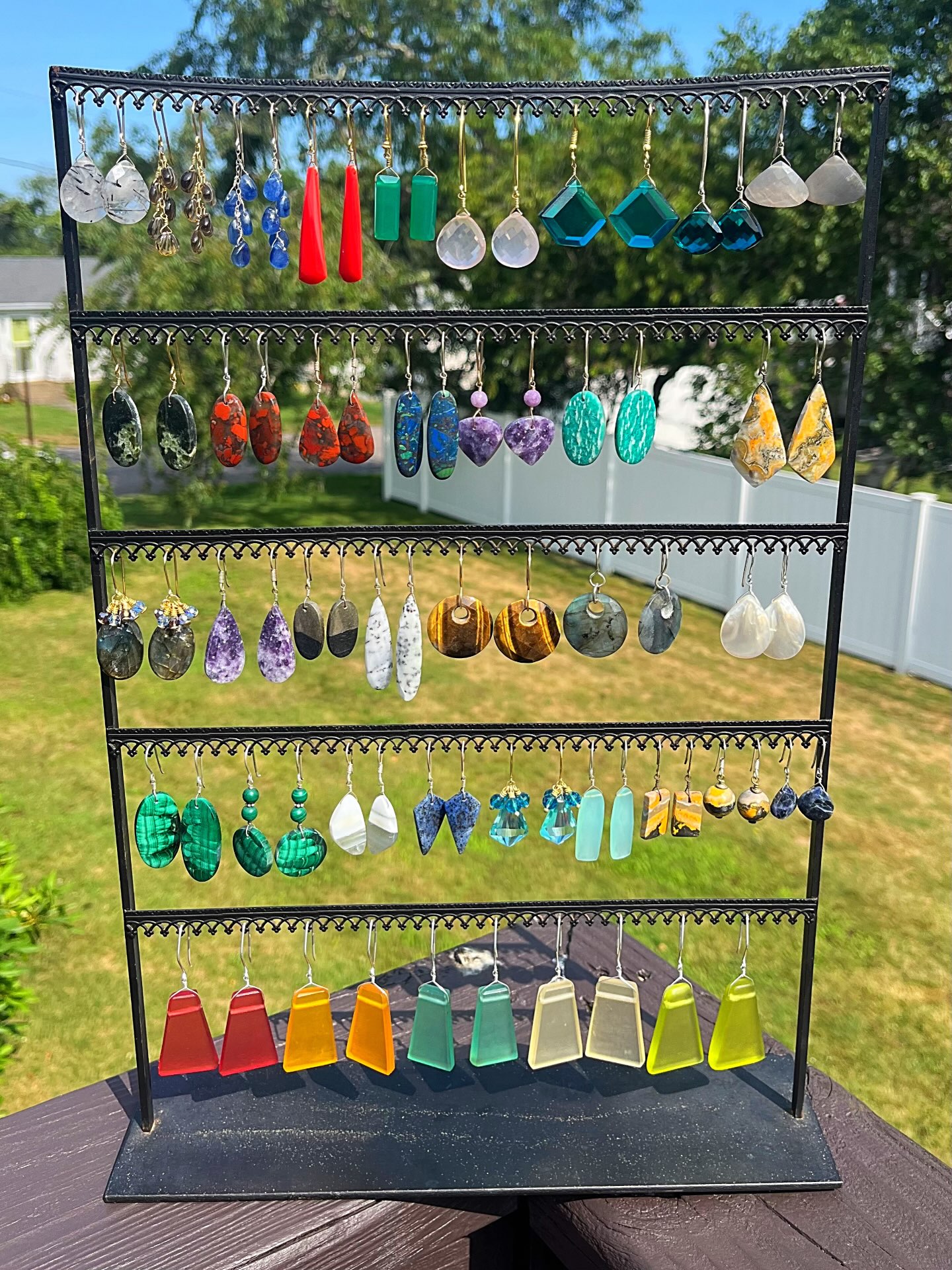 πππ
Let me know if any of these gorgeous earrings are talkinβ to ya!π₯°
#gemstoneearrings #earringaddict #zacharybloomjewelry #rhodeislandartist #juicygems