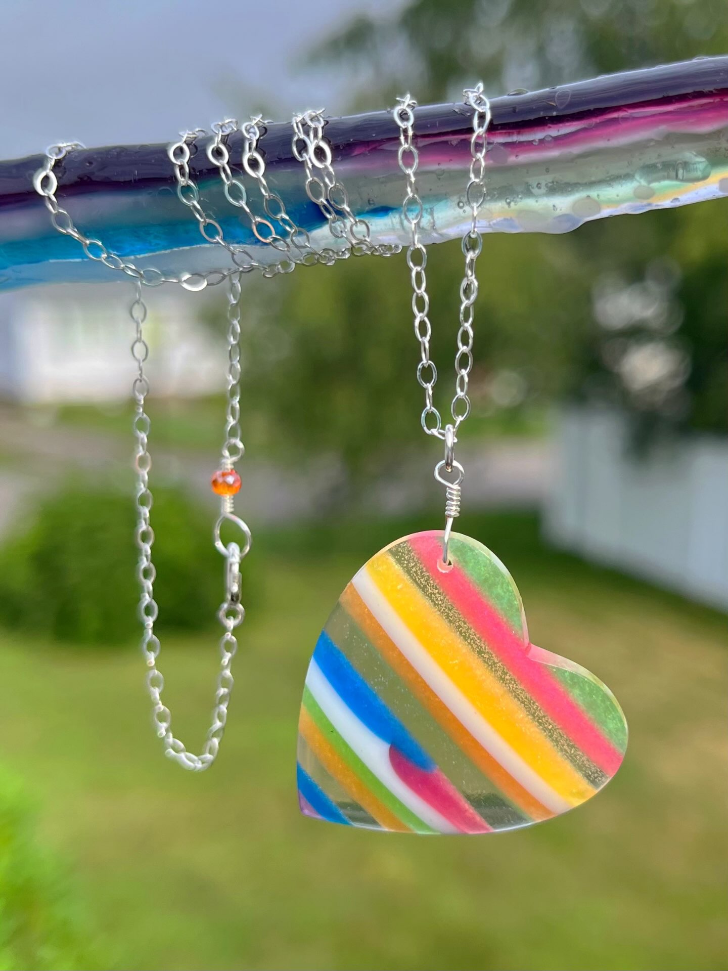 ‼️‼️‼️ 
Catch this beautiful hand-shaped SURFITE heart necklace this Thursday from 4-8pm at the South Kingstown Town Beach for their Summer Concert Series in Matunuck, RI. Hope to see you Thursday.😍
#fieldofartisans #matunuckri #zacharybloomjewelry #surfite #rhodeislandjewelry