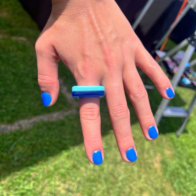 πββοΈππββοΈ
Love it! She found a very cool blue SURFITE ring to pair so nicely with her blue nails.π
Drove out this morning at 2:30am and am finally ready to go for my favorite event of the year the Montauk Art Show! This show is filled with over 70 extremely talented painters, photographers, sculptors, jewelers, etc. It takes place right in the center of town on the Montauk Green just a few blocks away from one of the most beautiful beaches on the East Coast. Hours for the show are Friday 12-6pm, Saturday 10-6pm, and Sunday 10-5pm. Hope to see you on the tip of Long Island this weekend! DM me if you have any questions.π₯°
#montaukart #montaukartshow #zacharybloomjewelry #surfite #surfitering