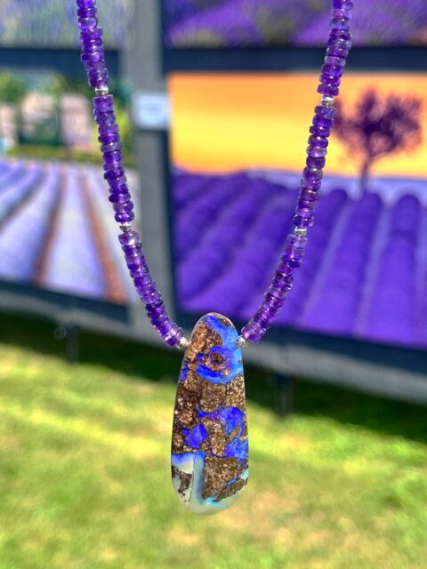 πππ
What a gorgeous necklace out here in Montauk. Top Quality Australian boulder opal pendant combined with Top Quality African amethyst.
Drove out this morning at 2:30am and am finally ready to go for my favorite event of the year the Montauk Art Show! This show is filled with over 70 extremely talented painters, photographers, sculptors, jewelers, etc. It takes place right in the center of town on the Montauk Green just a few blocks away from one of the most beautiful beaches on the East Coast. Hours for the show are Friday 12-6pm, Saturday 10-6pm, and Sunday 10-5pm. Hope to see you on the tip of Long Island this weekend! DM me if you have any questions.π₯°
#montaukart #montaukartshow #zacharybloomjewelry #boulderopaljewelry #australianopaljewellery