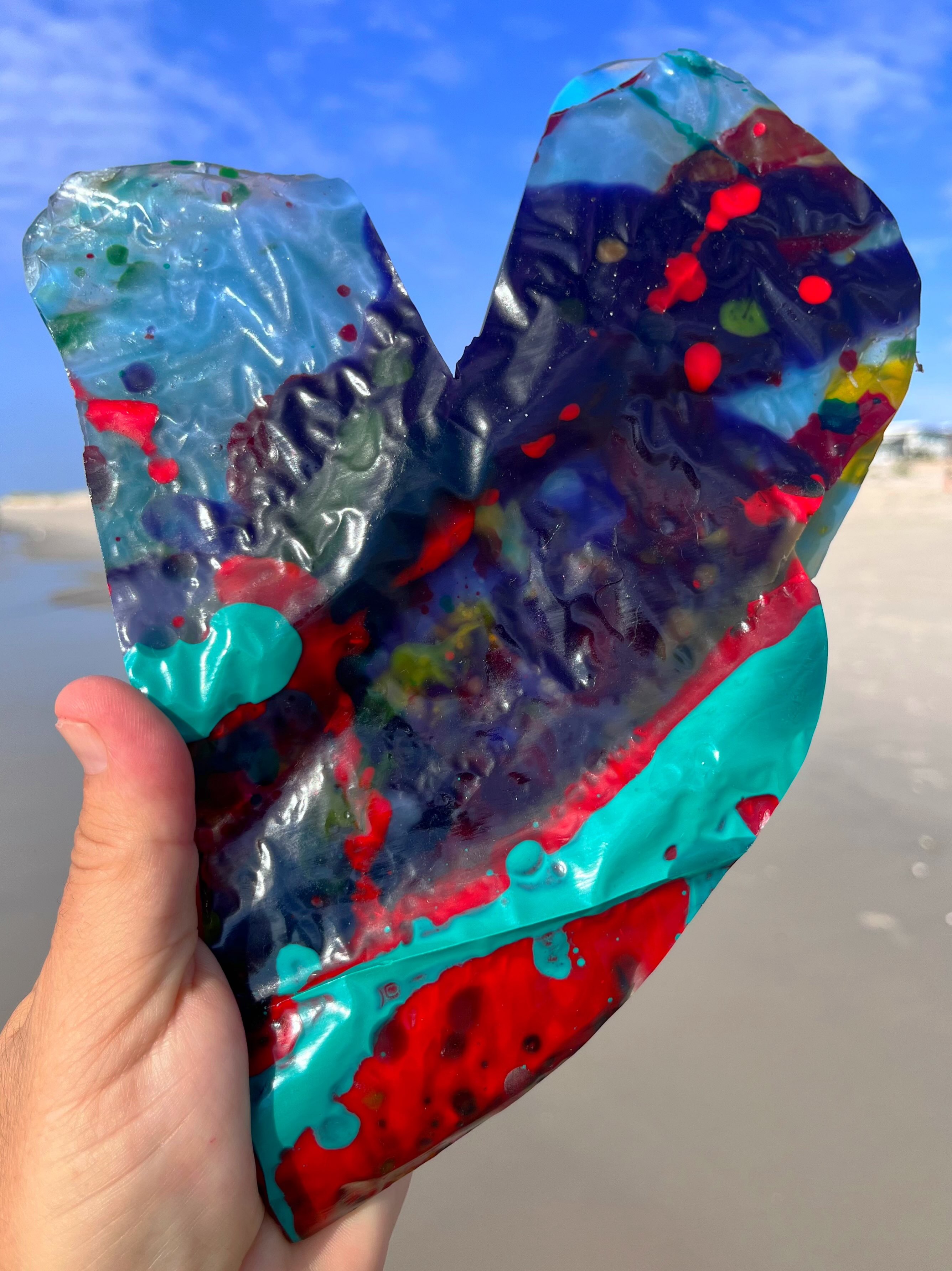 πππ
A big ole free-form SURFITE SURF HEART.
100% up-cycled from leftover surfboard resin collected on the Jersey Shore. DM me for details on this one.
πββοΈππββοΈ
#surfresin #surfheart #surfite #zacharybloomjewelry #lbiartist