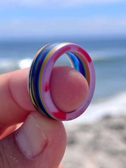 πββοΈππββοΈ
Thatβs a special one! Hand-shaped surfboard resin ring with tons of colors.
SURFITE IS SO RIGHT & LIGHT.π
#surfite #surfitering #surfboardresinart #zacharybloomjewelry #surfart