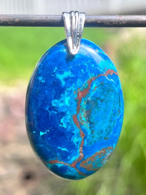 ๐ฑ๐ฑ๐ฑ
Custom cut top grade all natural shattuckite pendant. Absolutely gorgeous colors in this piece!
DM me if interested. This one you put in your own chain.
๐
#lapidaryartฤฑst #lapidarypendant #shattuckite #shattuckitependant #zacharybloomdesigns