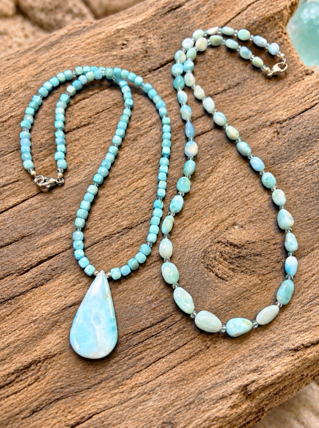 π¬ππ¬
HOT OFF THE DESIGN TABLE!
Just finished up these two gorgeous natural LARIMAR necklaces with sterling silver. LARIMAR which is exclusively mined in the Dominican Republic is also known as dolphin stone. DM me for details.
π₯°
#larimarjewelry #larimarnecklace #dolphinestone #zacharybloomjewelry #caribbeanjewelry