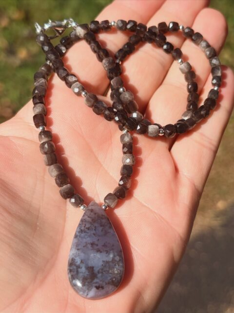 🤎😍🤎
This is some seriously gorgeous material!😜
#chocolatemoonstone #chatoyantgem #moonstonejewelry #zacharybloomjewelry #chocolategems