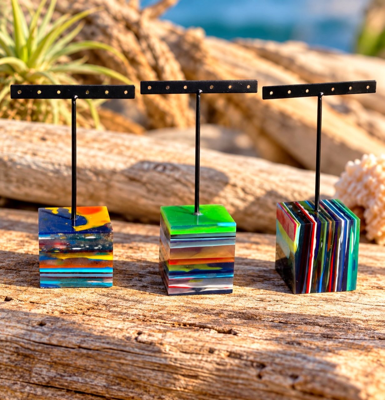 🏄🏄‍♀️🏄‍♂️
CUSTOM SURFITE EARRING TREES. Love how these turned out. They will look great for displaying some of my larger up-cycled surfboard resin earrings.😍
#surfite #surfitejewelry #surfiteearrings #surfiterough #zacharybloomjewelry