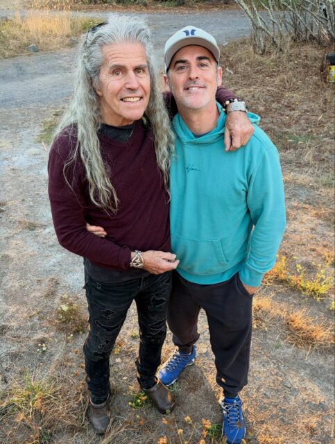 π₯°π₯°π₯°
THE BLOOM BOYS BACK TOGETHER AGAIN!π
#fatherandson #lapidaryartΔ±st #lapidaryrough #zacharybloomdesigns #bodegabaycalifornia